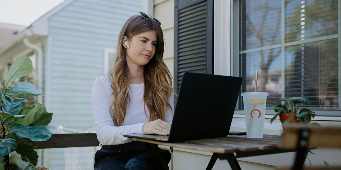 Solutions and insights in the Remote Banking Header