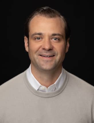 Douglas James Muller headshot.