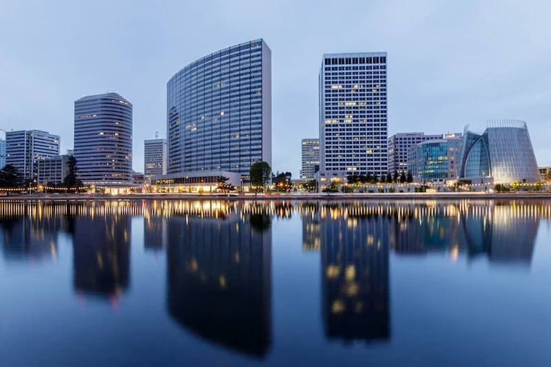 Cityscape of Oakland, California.