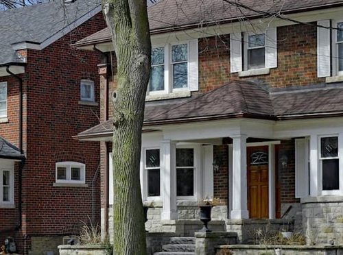 Equal Opportunity Neighborhood - Stately Homes