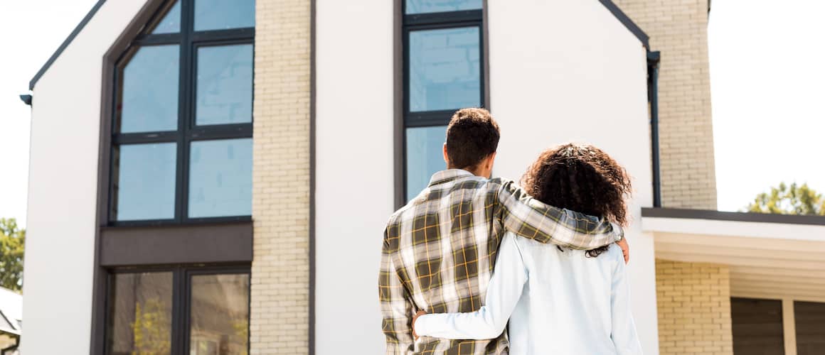 Stock-View-Front-House-Couple-AdobeStock-282932583-copy.jpeg