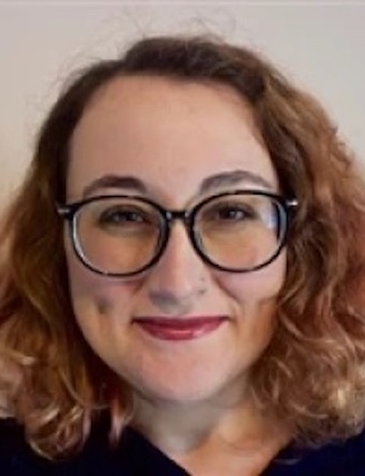 Portrait photo of Molly Grace.