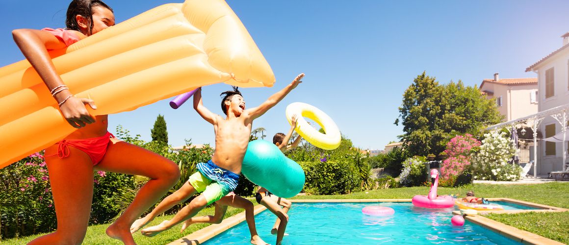 How To Throw An Epic Pool Party