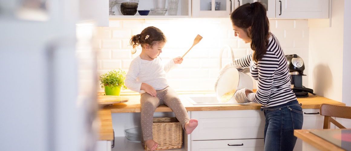 Ingeniux migrated assets Rocket HQ StockImages Folder - https://www.rockomni.com/glc/assets/RocketHQ/StockImages/Stock-Mother-And-Daughter-Cooking.jpg