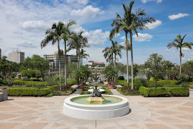 Public botanical garden in Lakeland Florida. 