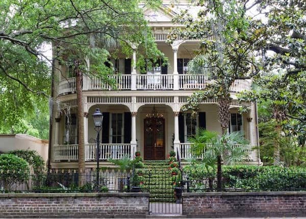 RHB Assets From IGX: Southern porch home in Savannah Georgia