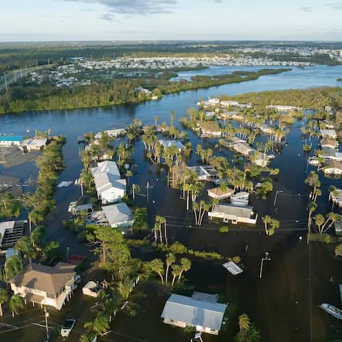 Aerial view of flooded area of homes in Florida after a natural disaster.