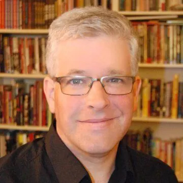Headshot of Tom McLean