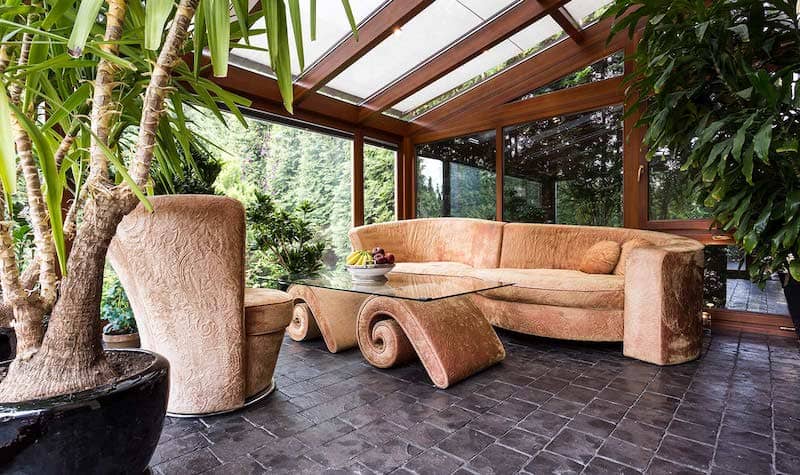 Glam sunroom