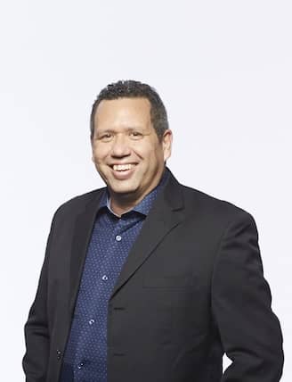 Juan Castro headshot.