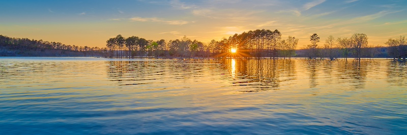 Beautiful sunset on Beaver Lake near Rogers Arkansas