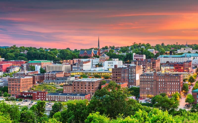 Lynchburg, Virginia, USA downtown city skyline