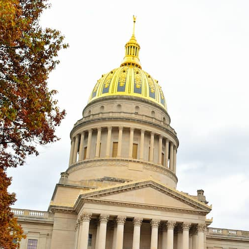RHB Assets From IGX: West Virginia State Capitol building with manicured lawn
