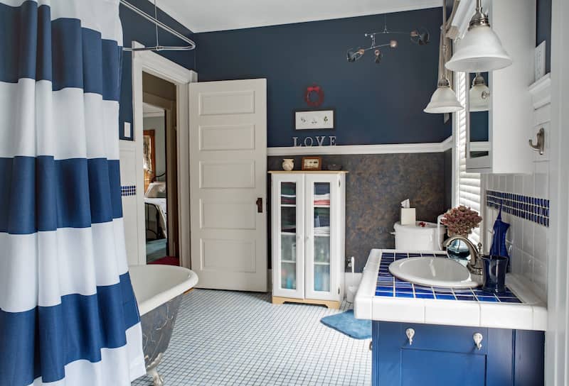 RHB Assets From IGX: Blue and white coastal bathroom