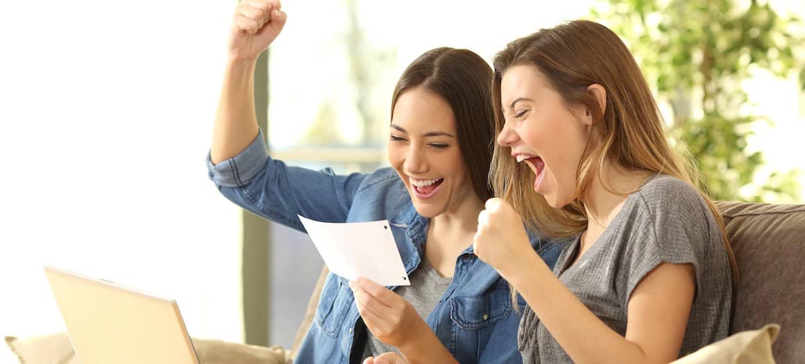 Roommates with good news from the bank